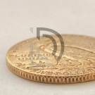 Item carta fechada próximo com bloco estático duplicado