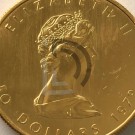 Item carta fechada próximo com bloco estático e redes sociais duplicado